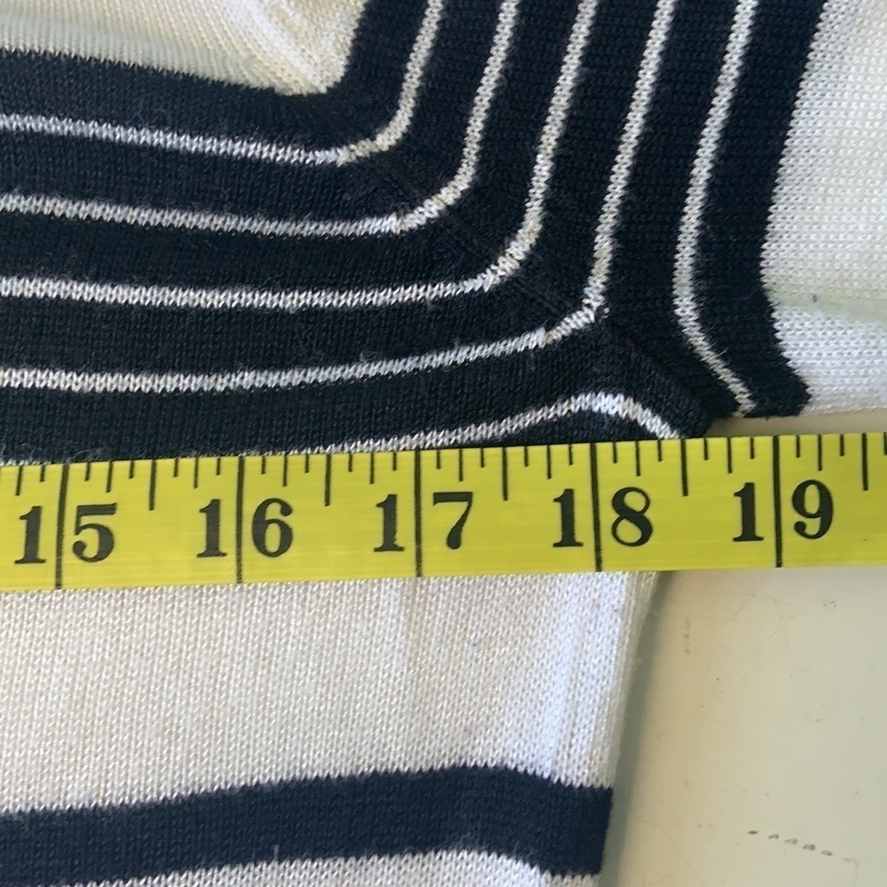 ASOS sweater - Picture 9 of 10